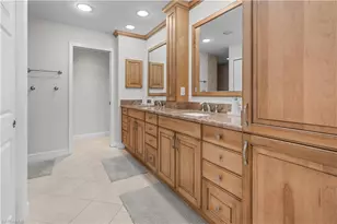 807 Rue Deville, Naples, FL 34108 - Photo 17