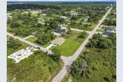 2604 E 13th St, Lehigh Acres, FL 33972 - Photo 13