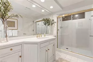 10 Seagate Dr, Naples, FL 34103 - Photo 31