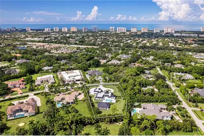 620 Carica Rd, Naples, FL 34108 - Photo 37