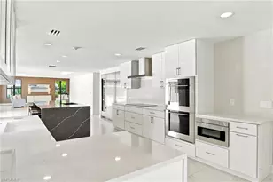 620 Carica Rd, Naples, FL 34108 - Photo 9