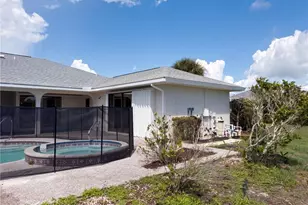 7 Bunker Rd, Rotonda West, FL 33947 - Photo 7
