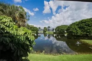 11 Bobolink Ct, Naples, FL 34105 - Photo 9