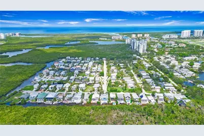 1296 Grand Canal Dr, Naples, FL 34110 - Photo 27