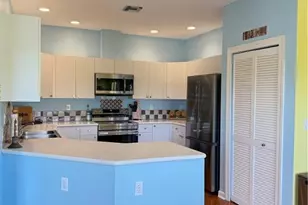 1296 Grand Canal Dr, Naples, FL 34110 - Photo 7