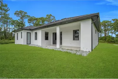 453 Spring Ave S, Lehigh Acres, FL 33974 - Photo 7
