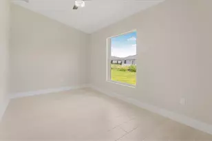 2702 46th St SW, Lehigh Acres, FL 33976 - Photo 23