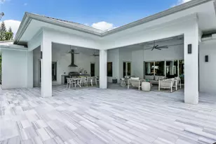 6145 Sea Grass Ln, Naples, FL 34116 - Photo 37