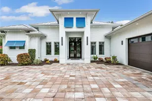 6145 Sea Grass Ln, Naples, FL 34116 - Photo 3