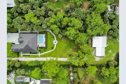 855 1st St NW, Naples, FL 34120 - Photo 3