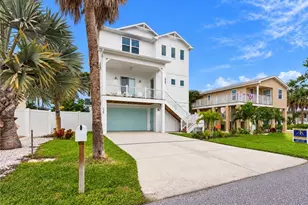 129 Pearl St, Fort Myers Beach, FL 33931 - Photo 3