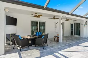 2467 Pinewoods Cir, Naples, FL 34105 - Photo 17