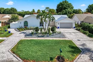 2467 Pinewoods Cir, Naples, FL 34105 - Photo 1