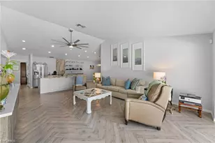 2467 Pinewoods Cir, Naples, FL 34105 - Photo 31