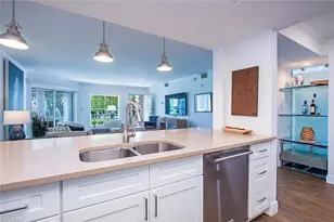 5633 Turtle Bay Dr, Naples, FL 34108 - Photo 5