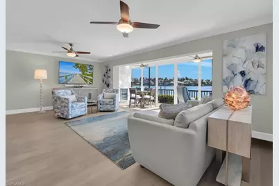 222 Harbour Dr #103, Naples, FL 34103 - Photo 15