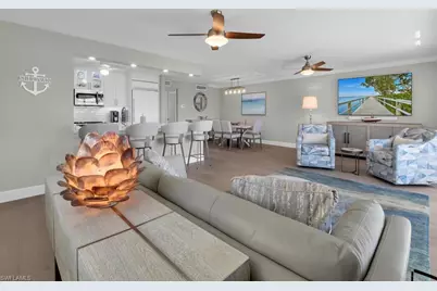222 Harbour Dr #103, Naples, FL 34103 - Photo 13