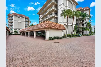 222 Harbour Dr #103, Naples, FL 34103 - Photo 37