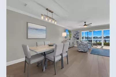 222 Harbour Dr #103, Naples, FL 34103 - Photo 5