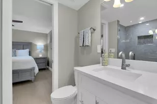 222 Harbour Dr, Naples, FL 34103 - Photo 27