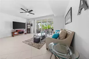 5633 Cove Cir, Naples, FL 34119 - Photo 5