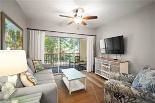 4665 St Croix Ln, Naples, FL 34109 - Photo 13