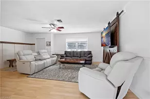 5990 Milne Cir, North Fort Myers, FL 33903 - Photo 7