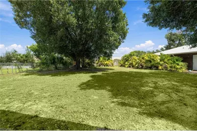 5990 Milne Cir, North Fort Myers, FL 33903 - Photo 25