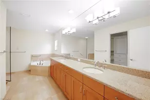 3066 Round Table Ln, Naples, FL 34112 - Photo 7