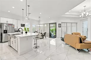 9201 Woodhurst Dr, Naples, FL 34120 - Photo 11