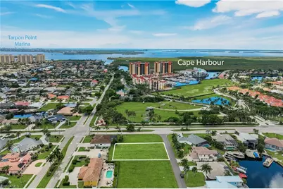 5425 SW 16th Pl, Cape Coral, FL 33914 - Photo 1