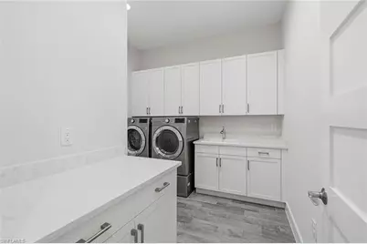 5879 Haiti Dr, Naples, FL 34113 - Photo 29