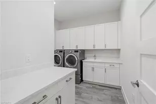 5879 Haiti Dr, Naples, FL 34113 - Photo 29