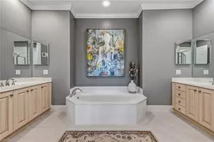 9238 Tesoro Ln, Naples, FL 34114 - Photo 13