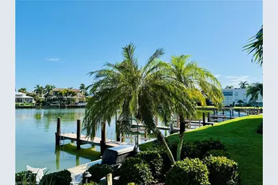 333 Harbour Dr #212, Naples, FL 34103 - Photo 11