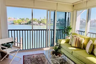 333 Harbour Dr, Naples, FL 34103 - Photo 3
