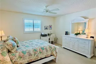 333 Harbour Dr, Naples, FL 34103 - Photo 9