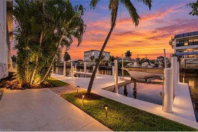 132 E Hilo St, Naples, FL 34113 - Photo 5