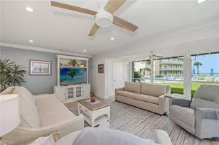 2875 Gulf Shore Blvd N, Naples, FL 34103 - Photo 3