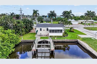 17520 Azalea Ln, Fort Myers Beach, FL 33931 - Photo 3