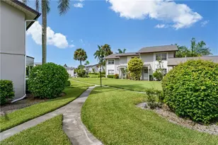 180 Cypress Way E, Naples, FL 34110 - Photo 27