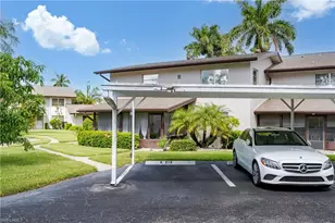 180 Cypress Way E, Naples, FL 34110 - Photo 23
