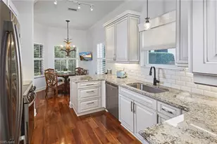 754 Vistana Cir, Naples, FL 34119 - Photo 9