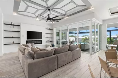 5338 Colonade Ct, Cape Coral, FL 33904 - Photo 7