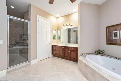 9284 Menaggio Ct #202, Naples, FL 34114 - Photo 19