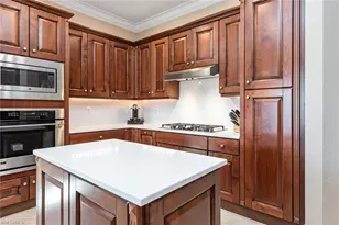 9284 Menaggio Ct, Naples, FL 34114 - Photo 3