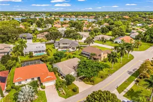 590 Lambton Ln, Naples, FL 34104 - Photo 27