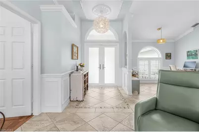 590 Lambton Ln, Naples, FL 34104 - Photo 5
