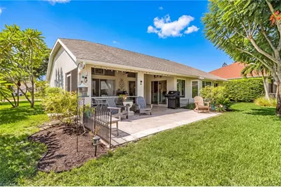 590 Lambton Ln, Naples, FL 34104 - Photo 23