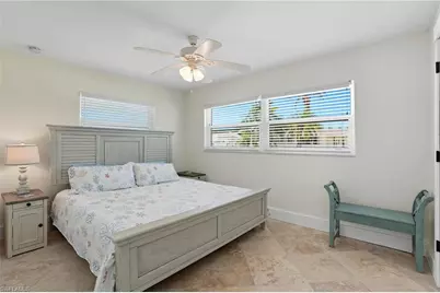 35 Fairview Blvd, Fort Myers Beach, FL 33931 - Photo 15